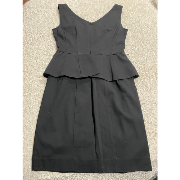 Nanette Lepore Sz 4 Stretch V Neck Sleeveless Peplum Dress Black MSRP $268 - Picture 6 of 11